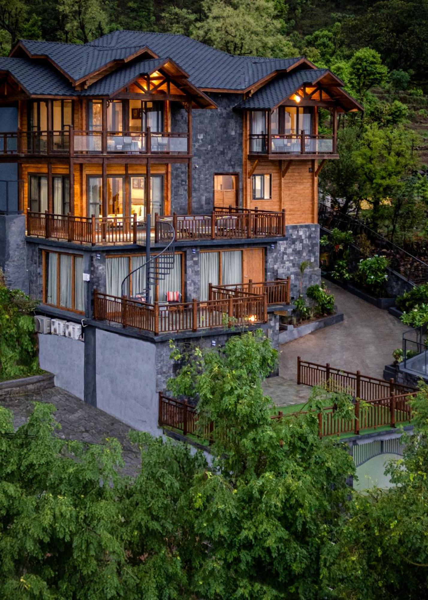Ama Stays & Trails Kashi House, Ришикеш Экстерьер фото